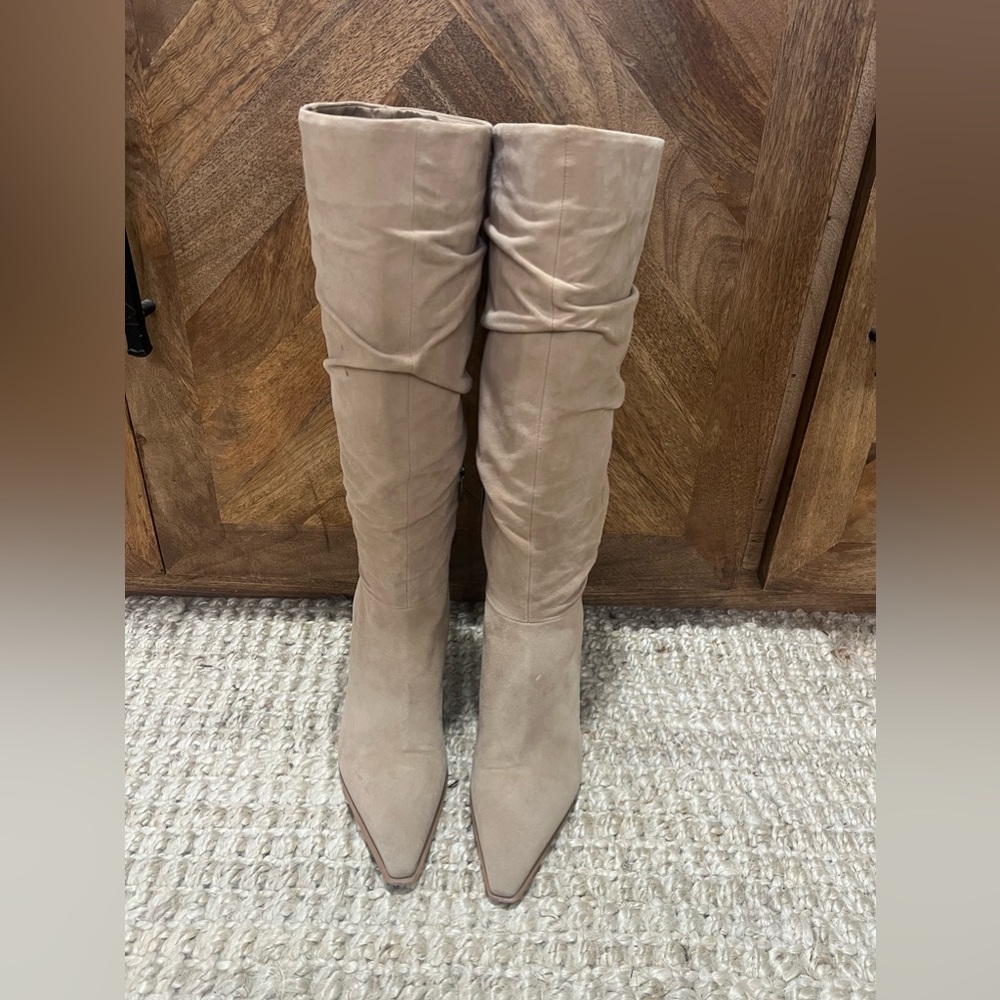 vince camuto suede tan boot heels